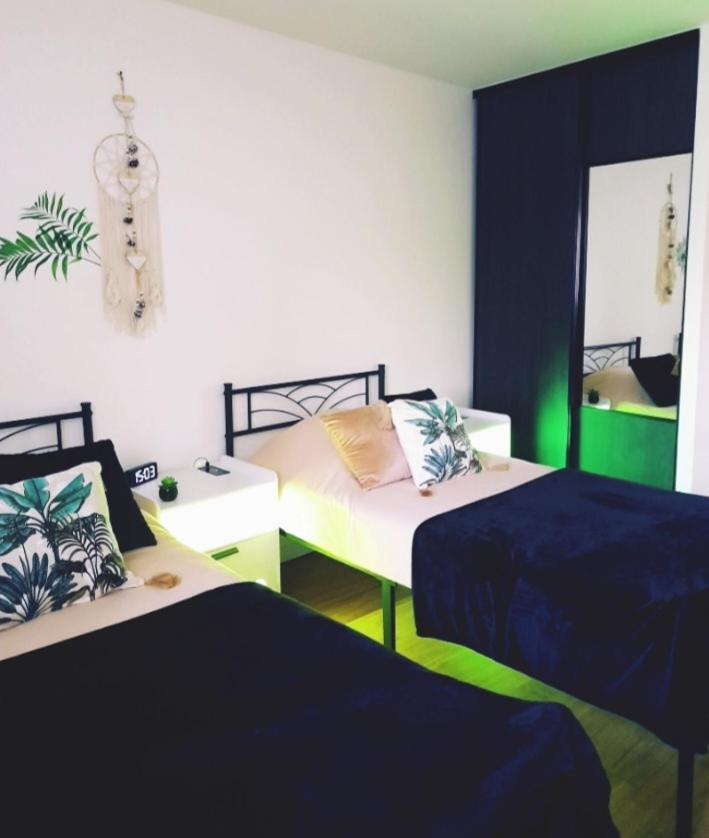 Appartement Le Moderne Ideal Pour Couples Et Professionnels Ornans Kültér fotó