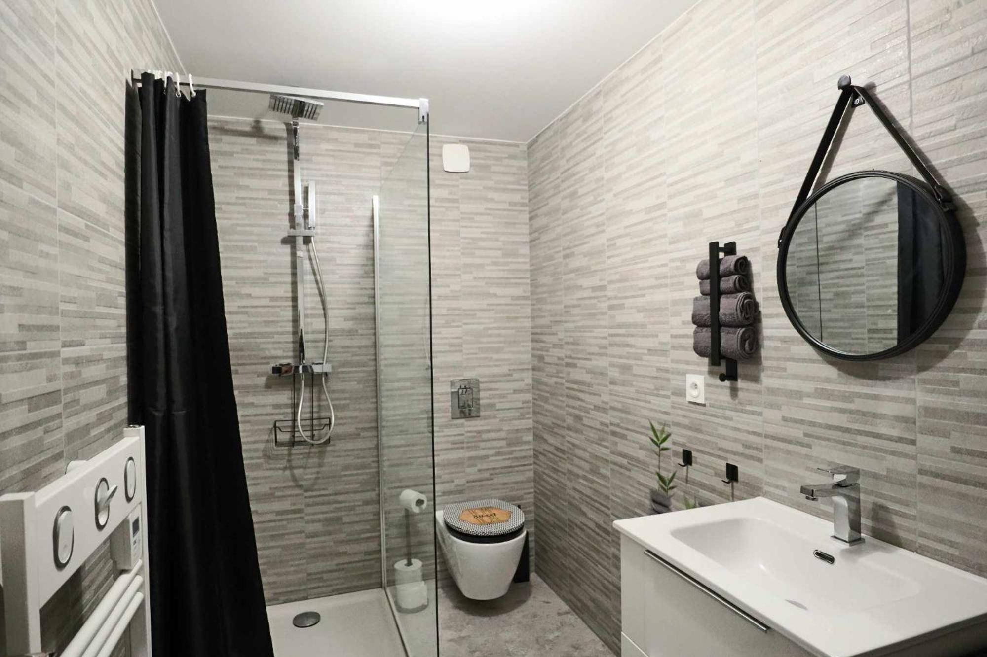 Appartement Le Moderne Ideal Pour Couples Et Professionnels Ornans Kültér fotó
